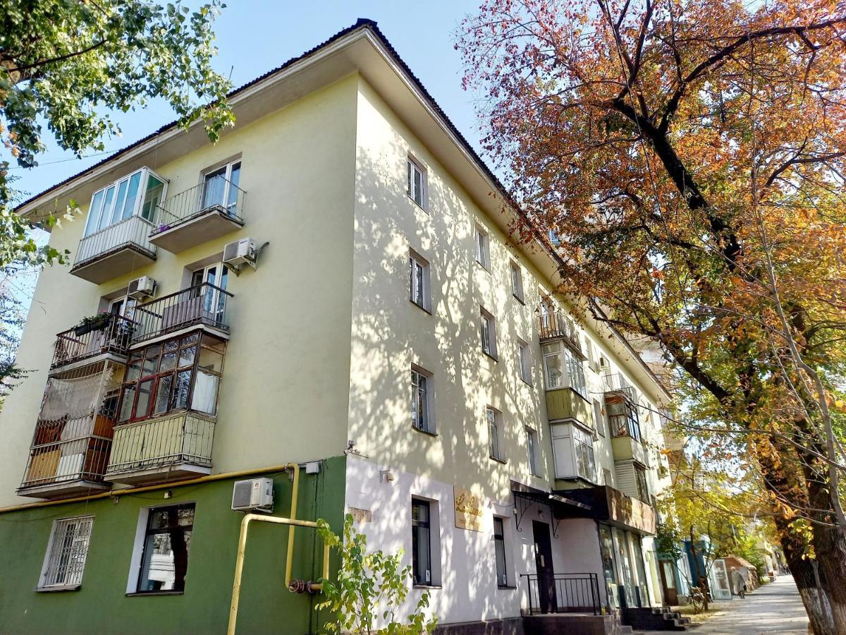 "В Центре Города" Квартира - "Downtown" Apartment Almaty Exteriér fotografie